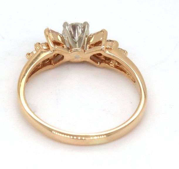 14kt Yellow gold 0.29ct RBC in 0.15ctw RBC and Baguette diamond engagement ring