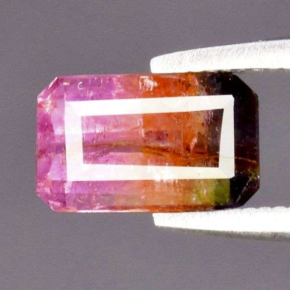Fantastic! 1.11ct UNTREATED pink and black Tourmaline!