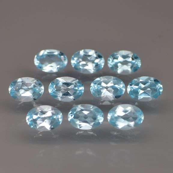 Matched! 10 piece 9.52ct glittering sky blue Topaz set