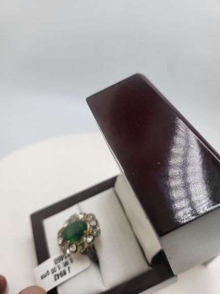 Extremely fine Victorian emerald and diamonds ring on silver