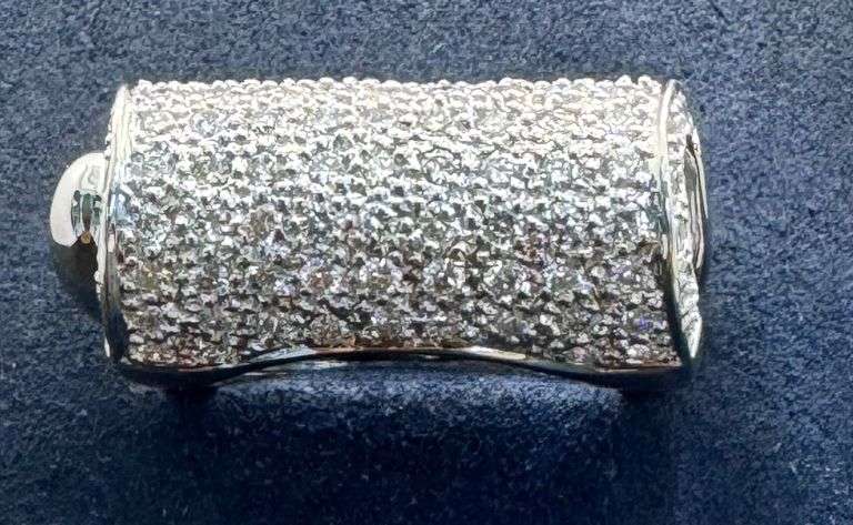 14K White Gold Diamond Cluster Ring