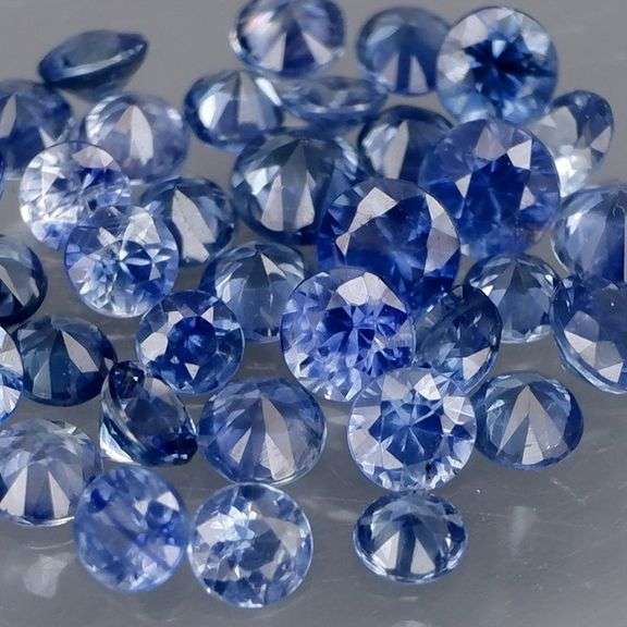 Diamond cut! 2.20ct top blue sapphire set! Heated only!