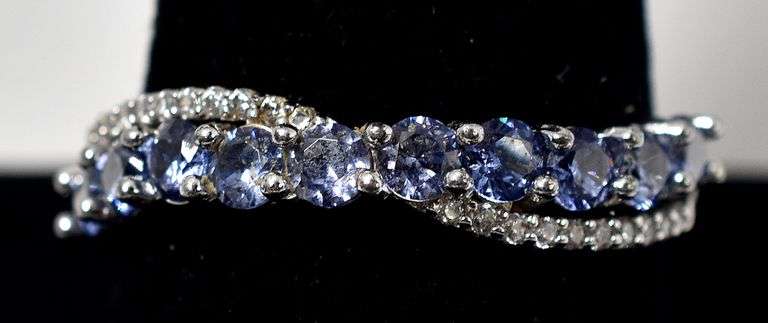 Amethyst Gemstone Ring in Sterling Silver