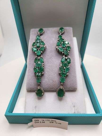 Very high quality hand made emerald and diamonds on silver earrings