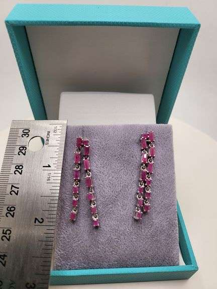 Very high quality hand made ruby on silver earrings
