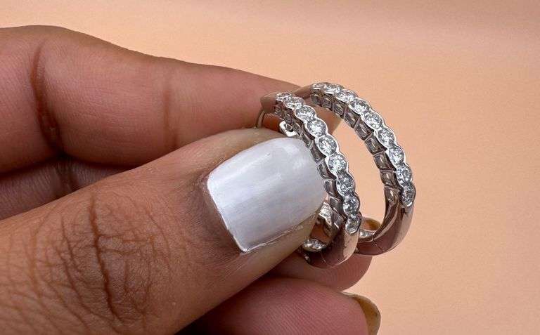 14K White Gold Round Brilliant Cut Lab Diamond Hoop Earrings of 1.0ct