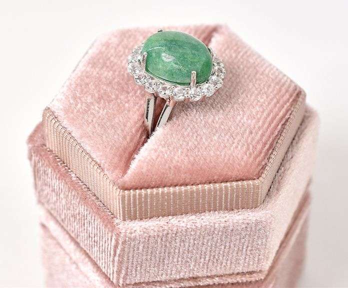Mesmerizing 6.00CTS Oval Shaped Cabochon-Cut Natural Emerald & Sapphire Gemstone Ring in Sterling Si