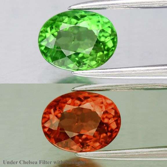 Color shifting! Chrome green to orange! 1.73ct collectors Tourmaline!