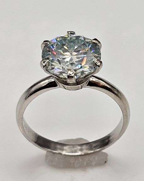 Ladies 14 K White Sparkling 5 Ct White Simulated Lab Diamond Ring