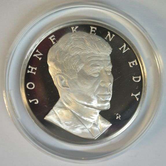 The John F. Kennedy Memorial Medal Proof in pure Sterling Silver