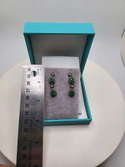 Extremely fine Victorian Emerald and diamonds earrings