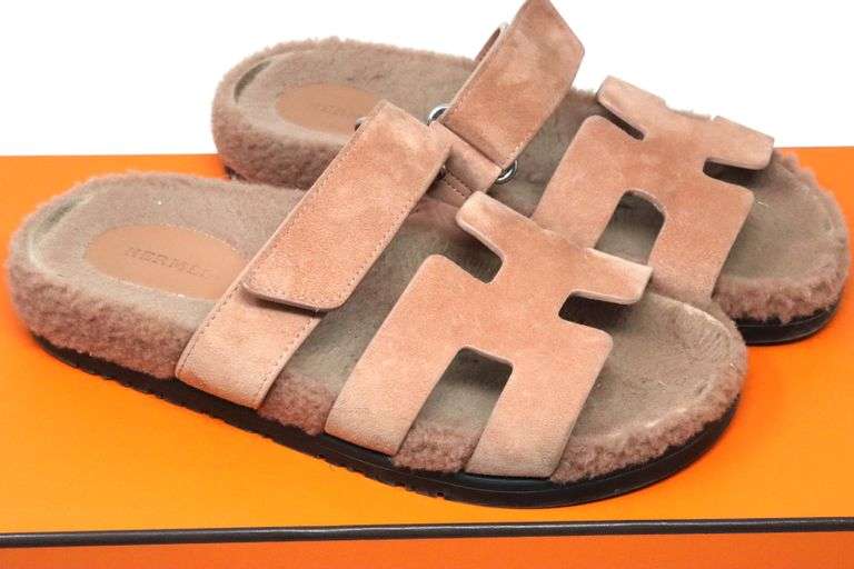 Hermes Chypre shearling quartz sliders