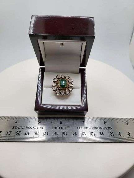 Extremely fine Victorian Emerald and diamonds ring
