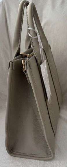 Stylish Designer Hand Bag by David Jones-Paris