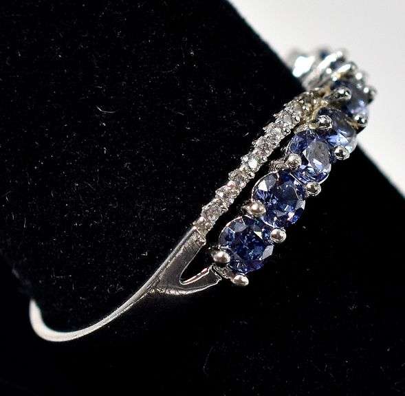 Amethyst Gemstone Ring in Sterling Silver