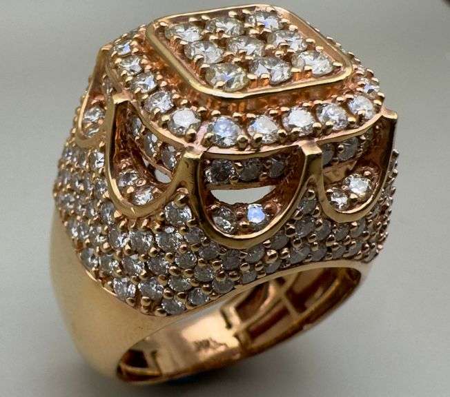 Magnificent Mens 14k Rose Diamond Ring.