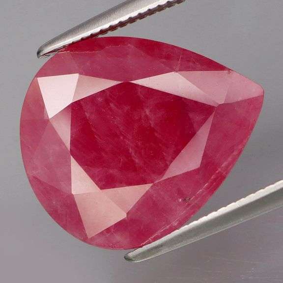 Stunning 5.84ct pendant cut Mozambique Ruby