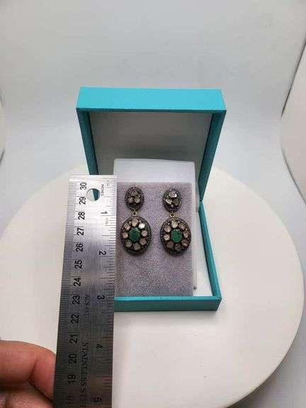 Extremely fine Victorian Emerald and diamonds earrings