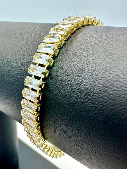 Stunning 14 Kt Yellow Gold Plated Simulated Diamond Tennis Bracelet