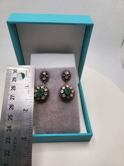 Extremely fine Victorian Emerald and diamonds earrings