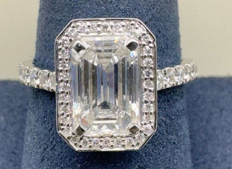 14K White Gold Emerald Cut 2.4 Carat Lab Diamond Ring