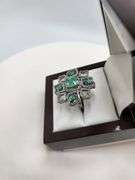 Extremely fine Victorian Emerald and diamonds ring
