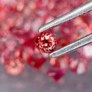 Very rare 2.38ct set of pink Malaya Garnets
