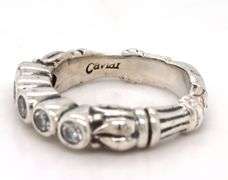 Lagos Caviar 5 diamond stacking ring