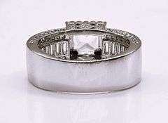 Sparkling 14 Kt White Gold Plate 2.15 Ct Princess Cut Simulated Diamond Ring