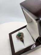 Extremely fine Victorian Emerald and diamonds ring