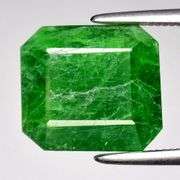 Large! 5.09ct untreated emerald green Grossular Garnet!!