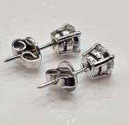 Sparkling 4 Ct Eye Clean Lab Simulated Diamond Earrings