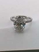 CERTIFIED BRAND NEW 14K WHITE GOLD DIAMOND ENGAGEMENT RING. 4.75 CARATS.