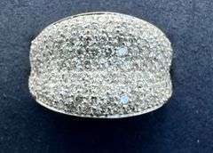 14K White Gold Diamond Cluster Ring