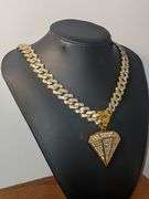 Dazzling Huge 104.5 Gram 18 Kt Gold Plate Simulated Diamond Chain Pendant Necklace