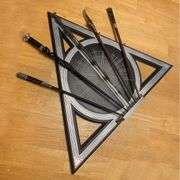 5 Fantastic Beasts Collector’s Wand Set