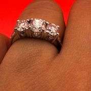 14K White Gold Three -Stone Diamond Ring of 1.50ct