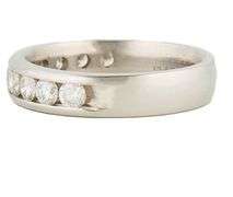 1.00ctw Diamond Channel Set Wedding Band Ring in Platinum