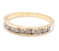 10kt Yellow gold diamond band