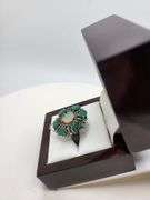 Extremely fine Victorian Emerald and diamonds ring