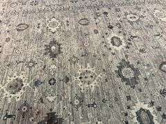 Magnificent Mahal design Rug 9x12'