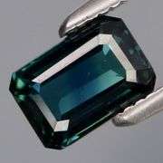 This is 1 full carat of eye clean untreated Australian blue Sapphire!
