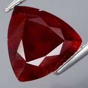 Fantastic richly colored 6.87ct Hessonite Garnet