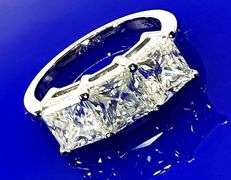 Sparkling 3.25 Ct  White Fire Mossanite Ring