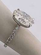 CERTIFIED BRAND NEW 14K WHITE GOLD DIAMOND ENGAGEMENT RING. 5.75 CARATS.