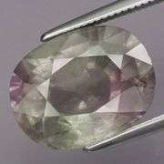 Huge! Color shifting! Untreated! 6.53ct Sapphire!