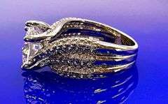 Ladies Large 4.5 Ct Sparkling White Simulated Lab Diamond Ring