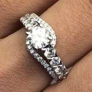 Round Brilliant cut Lab grown Diamond 14K White Gold Engagement Ring