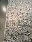 Magnificent Mahal design Rug 9x12'