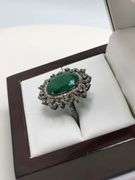 Extremely fine Victorian Emerald and diamonds ring